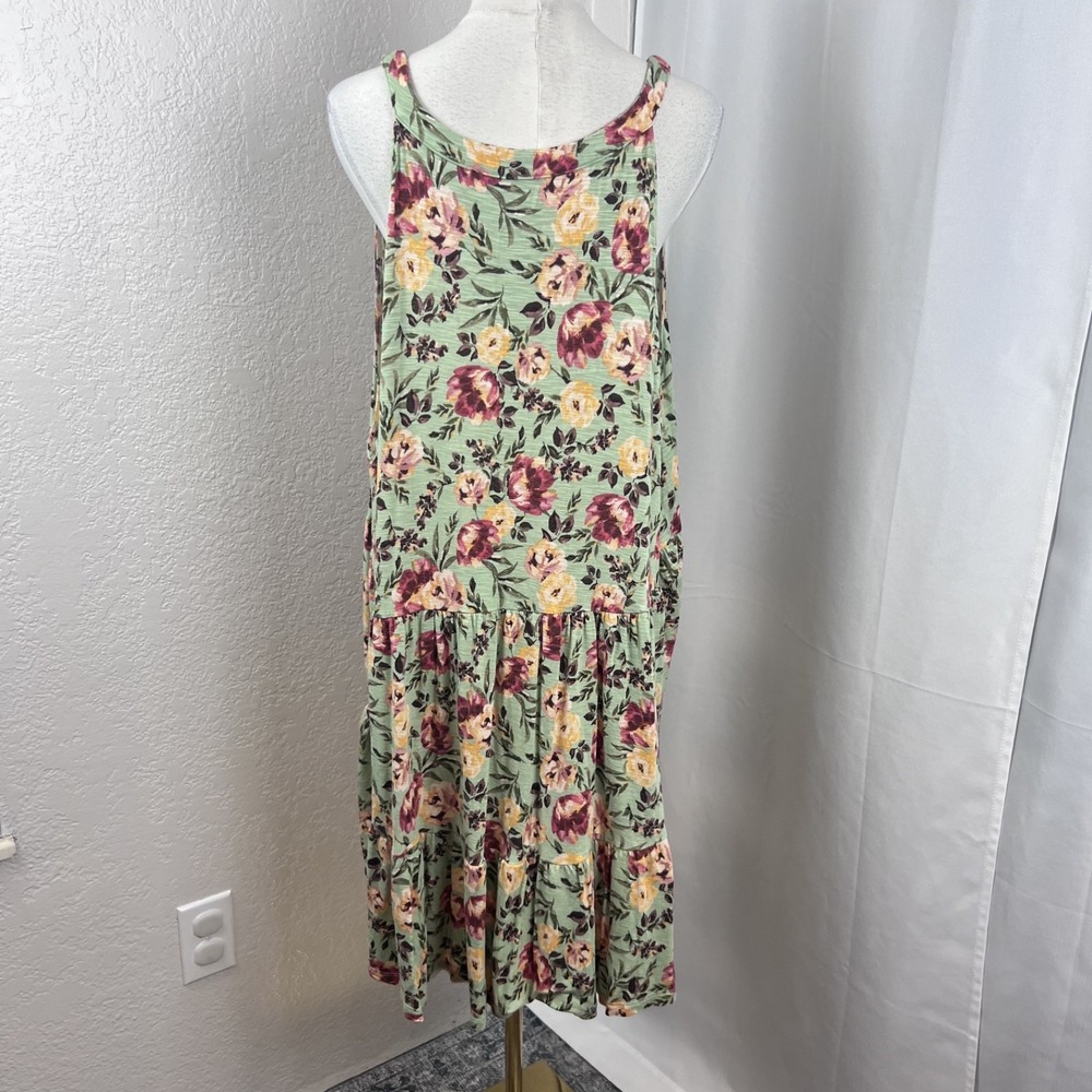 Torrid Top Womens 6 Green Floral Super Soft Knit Tiered Sleeveless Boho Romantic - Picture 4 of 9